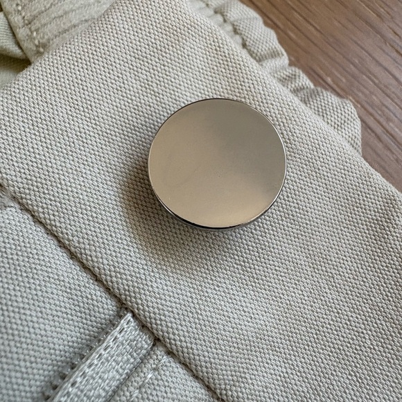 NWT Lululemon Light Utilitech Cargo Pocket HR Crop Natural Ivory Size 30 - Picture 7 of 7